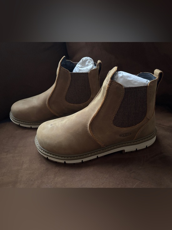 Keen Shoes - Keen Woman’s San Jose 90 Degrees Chelsea Soft Toe Boot-9M, Belgian/Gum